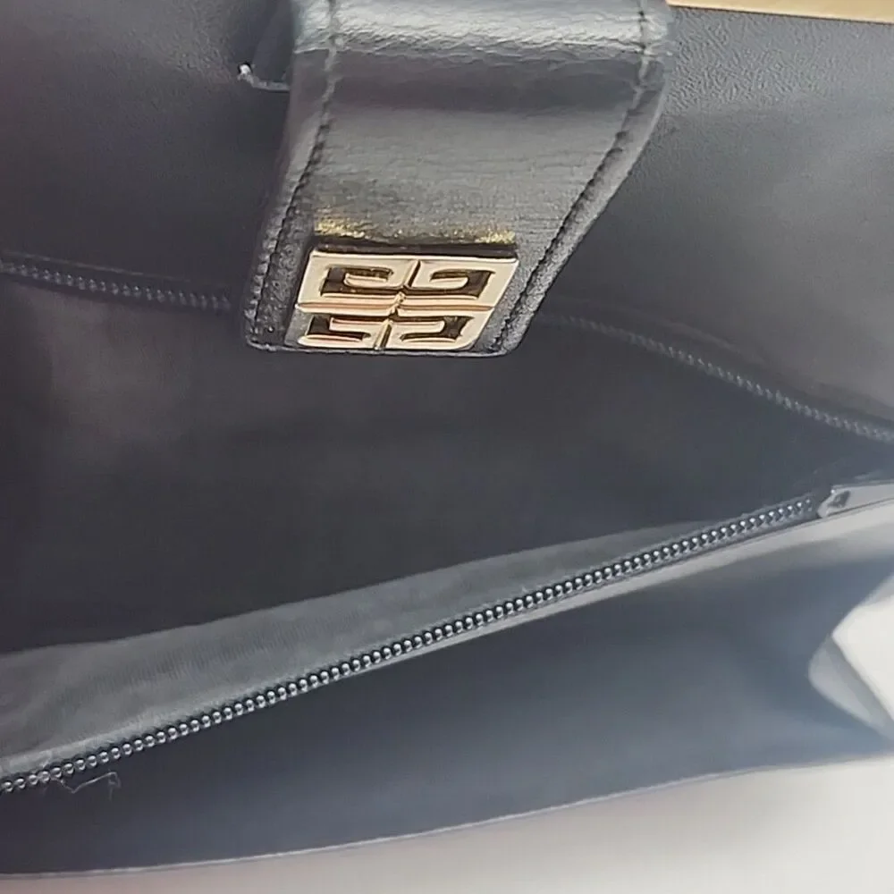 Givenchy Wallet Clutch Black Leather Card Organizer Coin Pocket 7.5